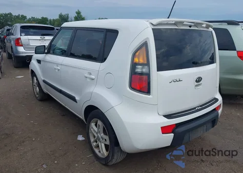2011 Kia Soul + from USA, damaged, VIN KNDJT2A21B7707304